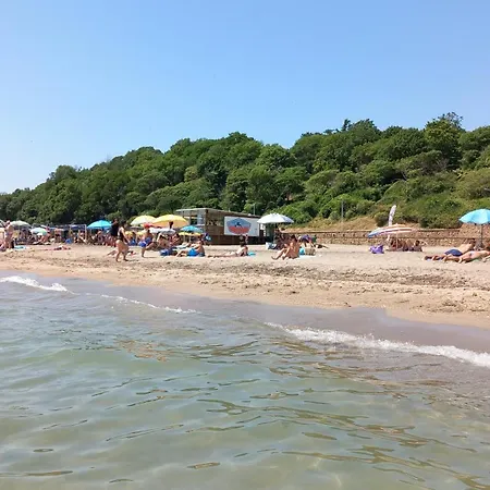 Διαμέρισμα плажен рай